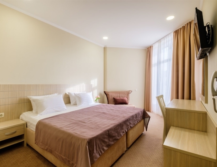 4-мест. 2-комн. комфорт - Отель «Династия» Феодосия